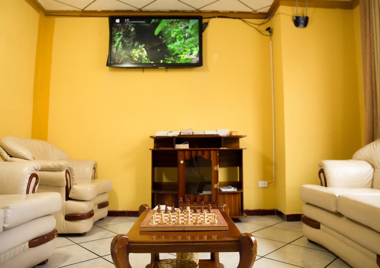 Mashy'S Hostal Otavalo Eksteriør billede